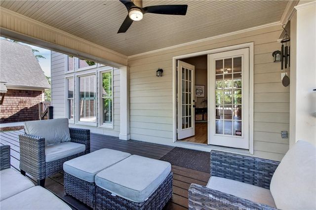 16 Stratford Lane, Cartersville, GA 30120