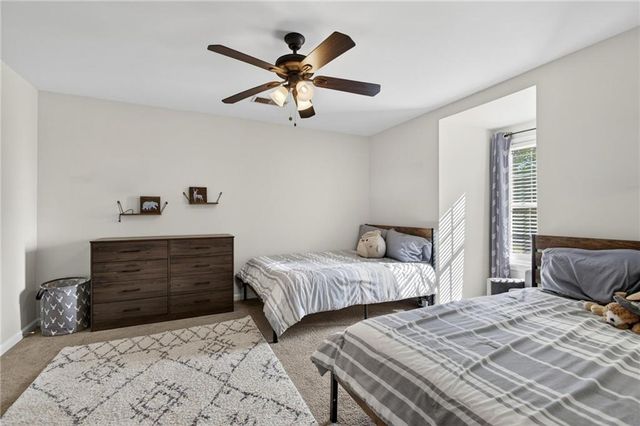 16 Stratford Lane, Cartersville, GA 30120