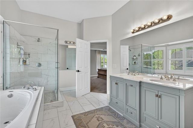 16 Stratford Lane, Cartersville, GA 30120