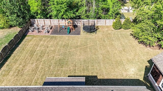 16 Stratford Lane, Cartersville, GA 30120