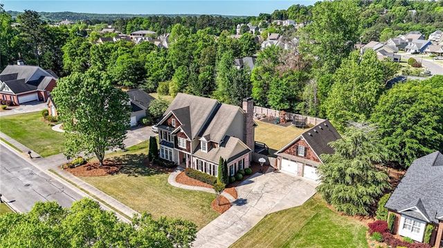 16 Stratford Lane, Cartersville, GA 30120