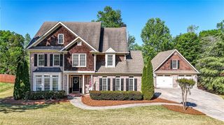 16 Stratford Lane, Cartersville, GA 30120