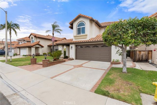 10 Paulownia, Rancho Santa Margarita, CA 92688
