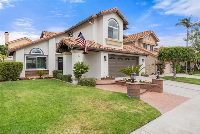 10 Paulownia, Rancho Santa Margarita, CA 92688