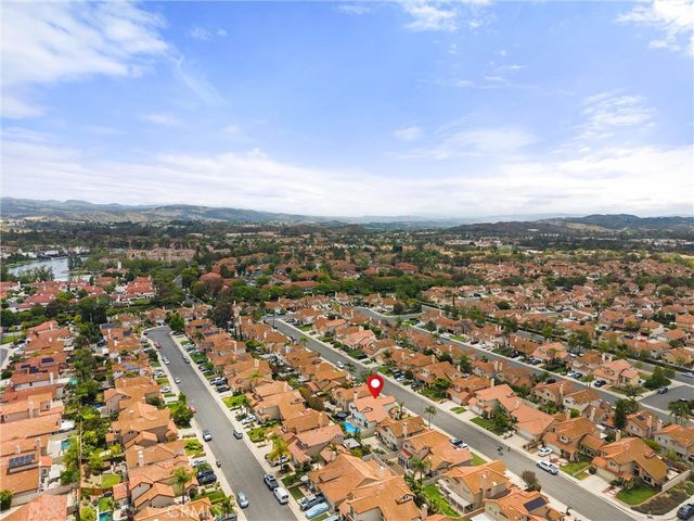 10 Paulownia, Rancho Santa Margarita, CA 92688