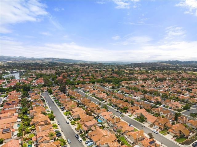 10 Paulownia, Rancho Santa Margarita, CA 92688