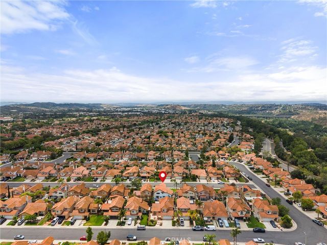 10 Paulownia, Rancho Santa Margarita, CA 92688