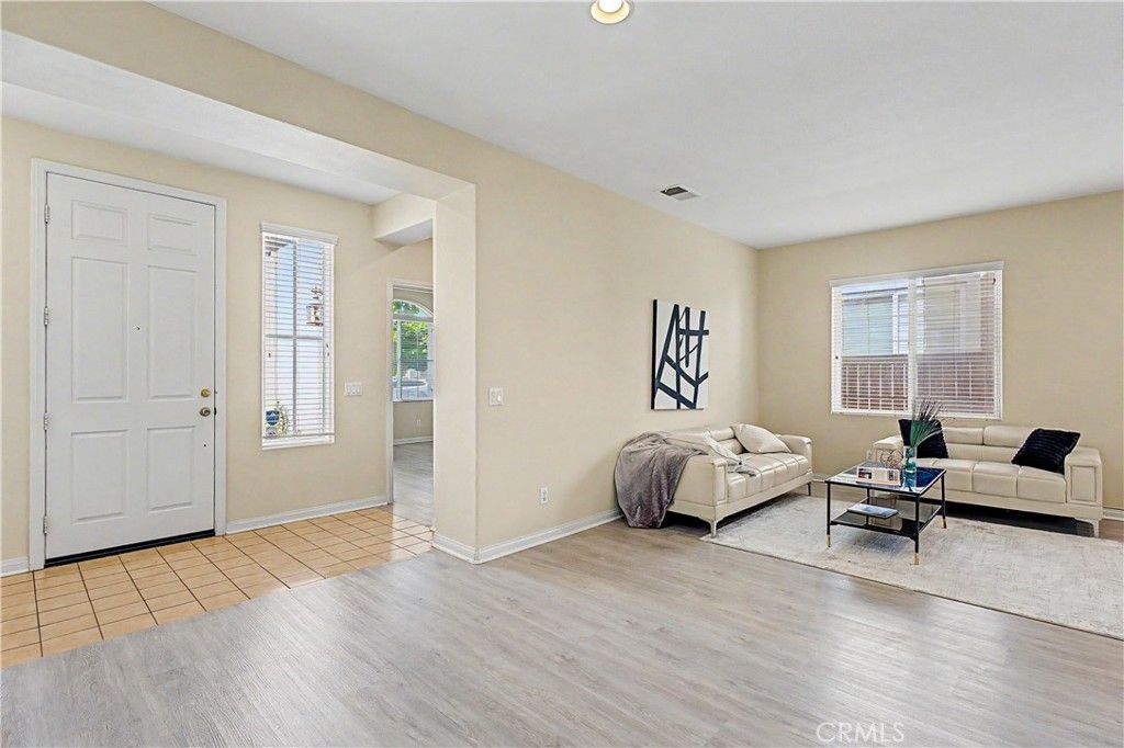 Image 7 of property listing at 29535 Hyperion, Murrieta, CA 92563