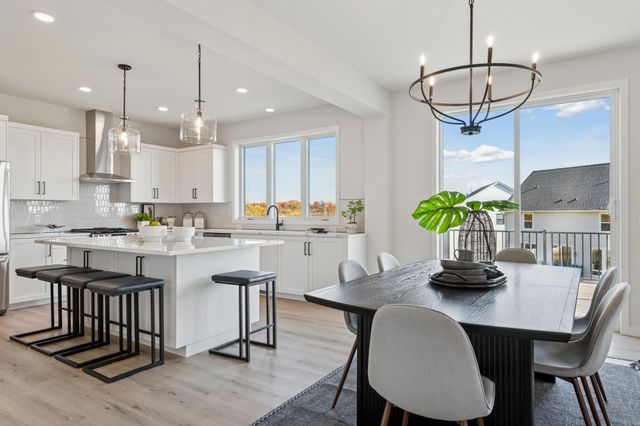 10030 Corral Way, Victoria, MN 55386