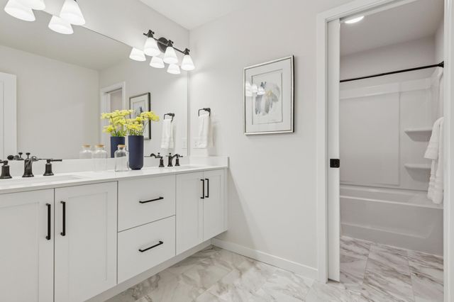 10030 Corral Way, Victoria, MN 55386