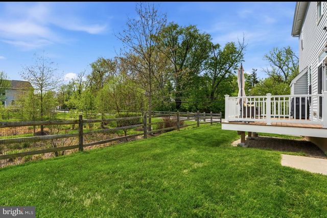 35 DICKINSON LN, Plymouth Meeting, PA 19462