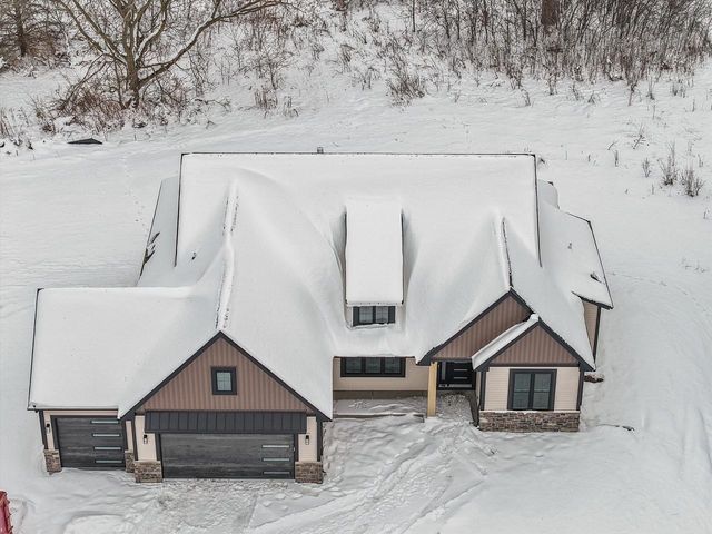 9193 12th STREET, Kenosha, WI 53144