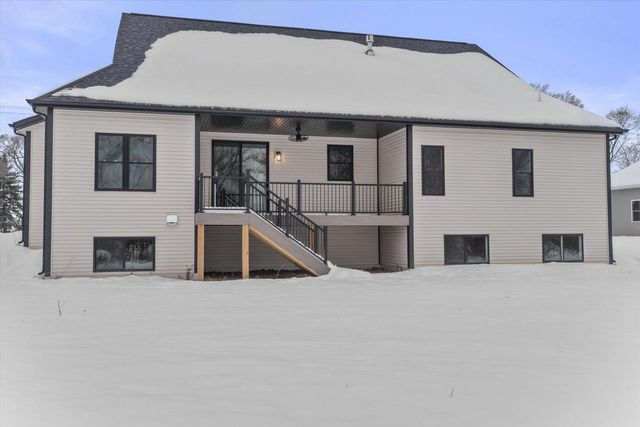 9193 12th STREET, Kenosha, WI 53144