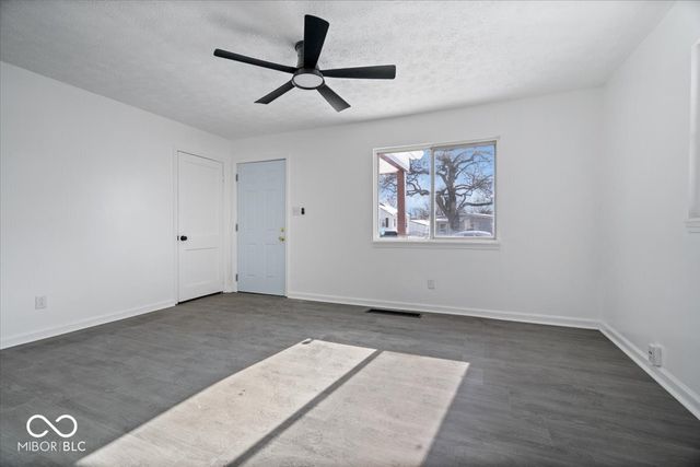 1850 E Legrande Avenue, Indianapolis, IN 46203