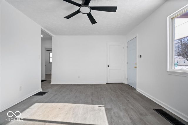 1850 E Legrande Avenue, Indianapolis, IN 46203