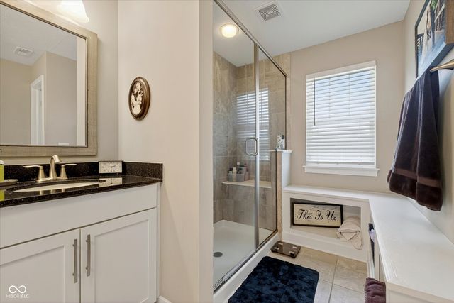 13336 Dennison Drive E, Fishers, IN 46037