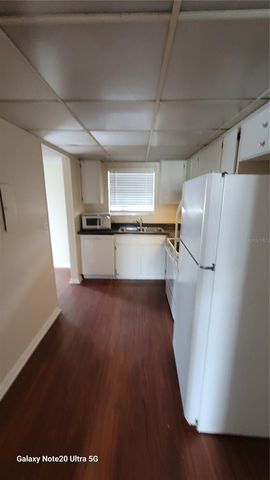 122 N KINGS AVENUE 202, Brandon, FL 33510