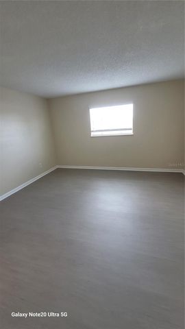 122 N KINGS AVENUE 202, Brandon, FL 33510