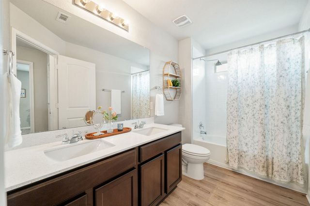 564 Blue Sage DR, Leander, TX 78641