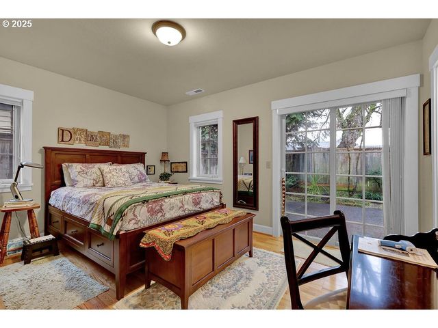 1846 RIVERWOOD Aly, Eugene, OR 97401