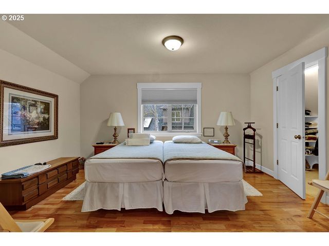 1846 RIVERWOOD Aly, Eugene, OR 97401