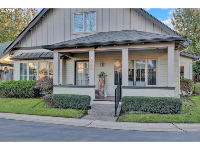 1846 RIVERWOOD Aly, Eugene, OR 97401