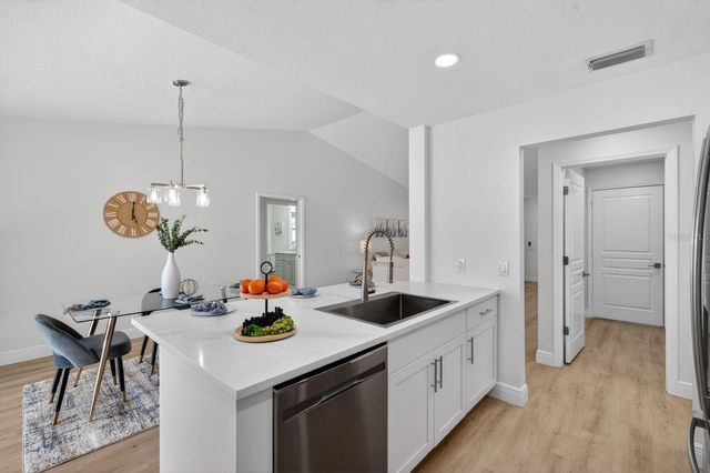 4604 56TH TERRACE E, Bradenton, FL 34203