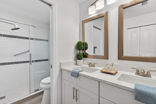 4604 56TH TERRACE E, Bradenton, FL 34203