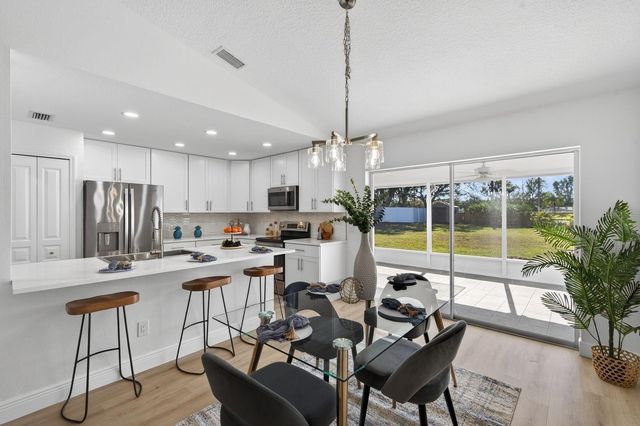 4604 56TH TERRACE E, Bradenton, FL 34203