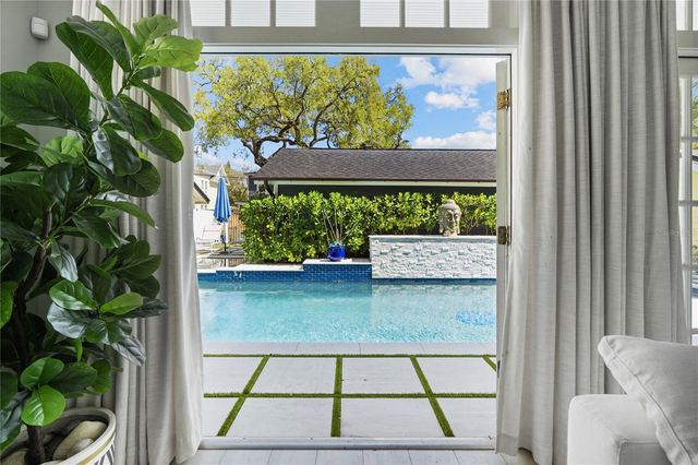 824 S ROME AVENUE, Tampa, FL 33606