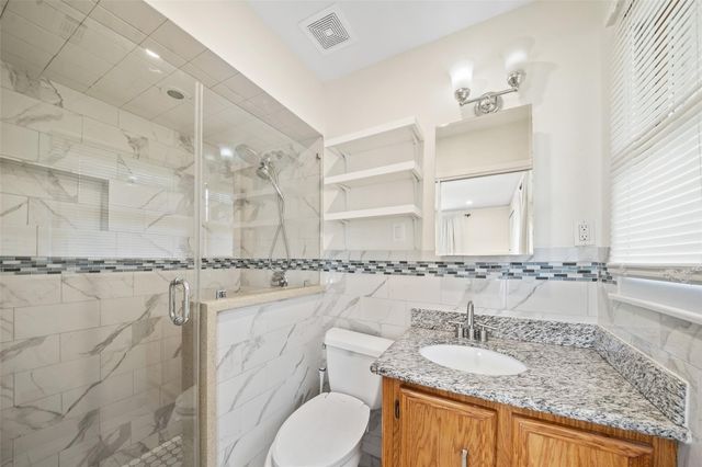 4830 Hummingbird Street, Houston, TX 77035