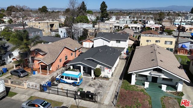 1049 W 61st Street, Los Angeles, CA 90044