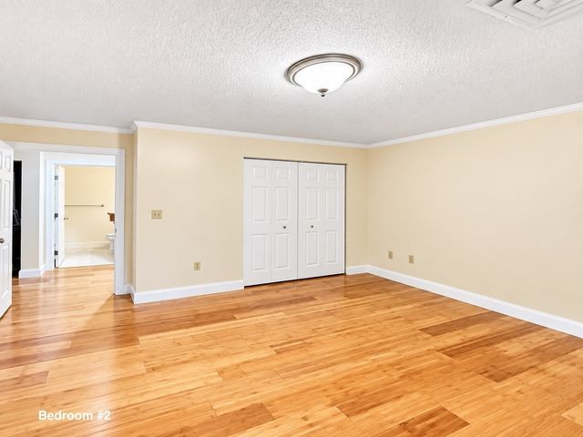 400 Brookside F, Andover, MA 01810