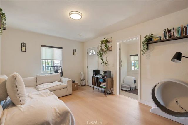 3432 Arlington, Los Angeles, CA 90018