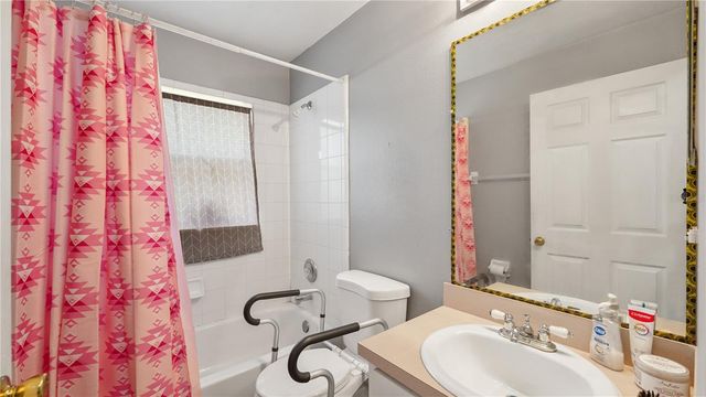 291 PINE ARBOR DRIVE, Orlando, FL 32825