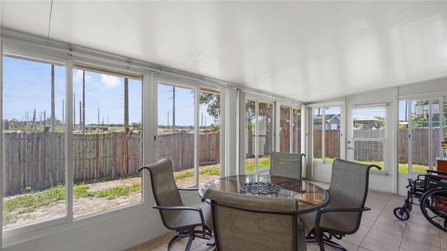 291 PINE ARBOR DRIVE, Orlando, FL 32825
