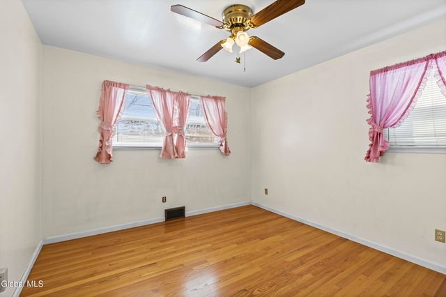 1109 St Jude Drive, Rotterdam, NY 12303