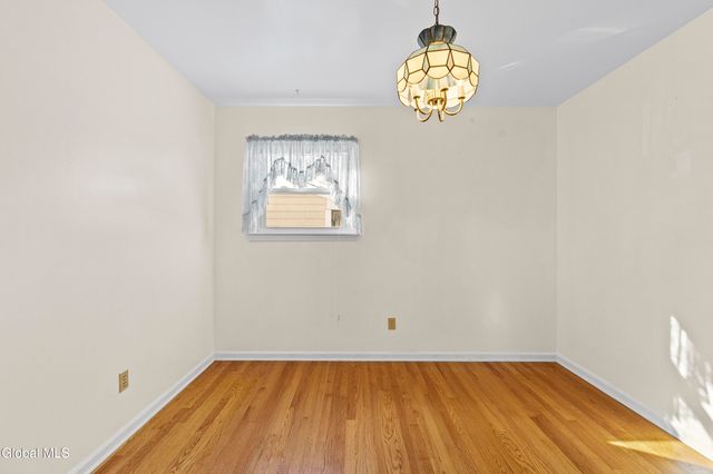 1109 St Jude Drive, Rotterdam, NY 12303