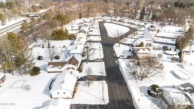 1109 St Jude Drive, Rotterdam, NY 12303