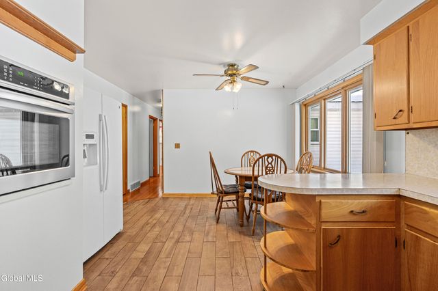 1109 St Jude Drive, Rotterdam, NY 12303