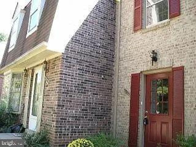5861 KARA PL, Burke, VA 22015