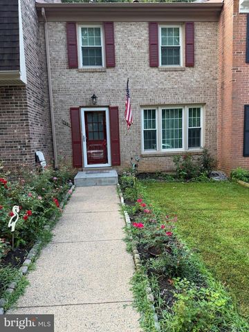 5861 KARA PL, Burke, VA 22015