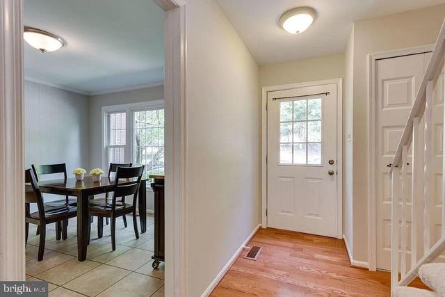 5861 KARA PL, Burke, VA 22015