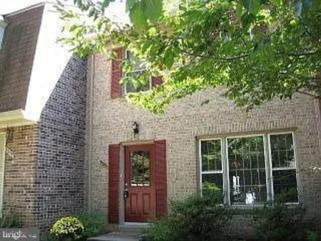 5861 KARA PL, Burke, VA 22015