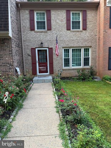 5861 KARA PL, Burke, VA 22015