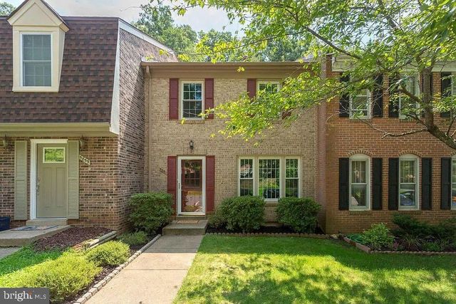 5861 KARA PL, Burke, VA 22015