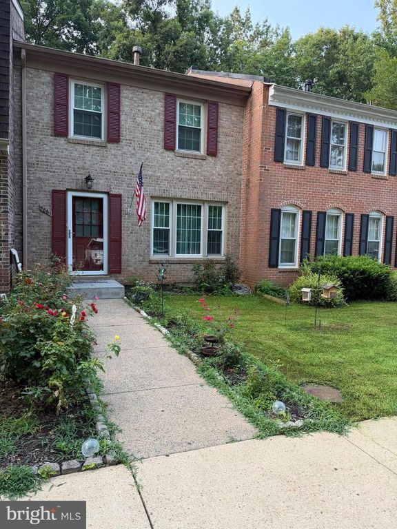 5861 KARA PL, Burke, VA 22015