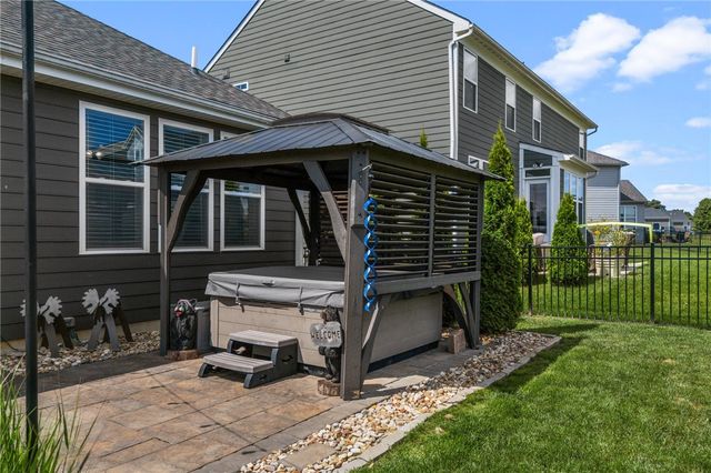 3616 Marwood Drive, Sugarcreek Twp, OH 45305