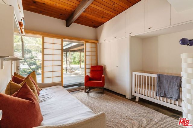 3493 Valley Meadow Road, Sherman Oaks, CA 91403