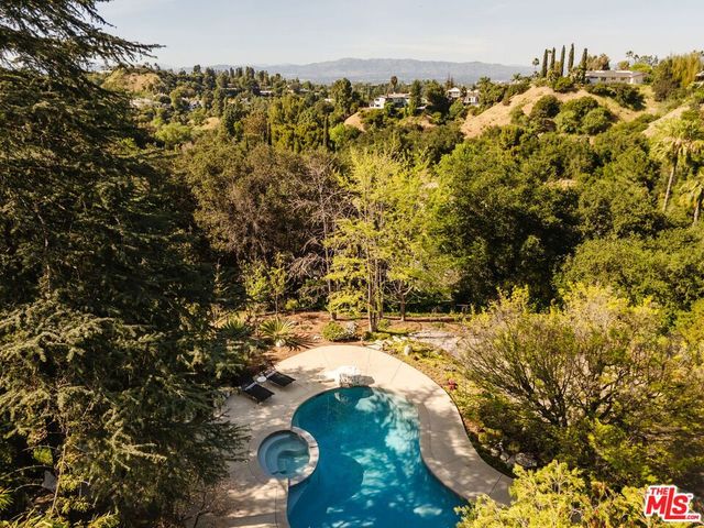 3493 Valley Meadow Road, Sherman Oaks, CA 91403